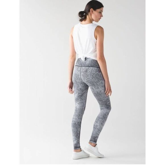 LULULEMON ATHLETICA Wunder Under Pant (High-Rise) 'Full On Luon' Size 4 - Picture 3 of 6